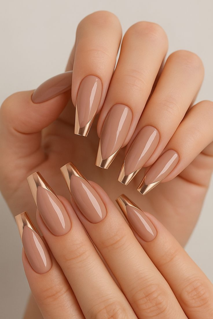 12 Nail Art Minimalistes pour un Look Propre et Raffiné image