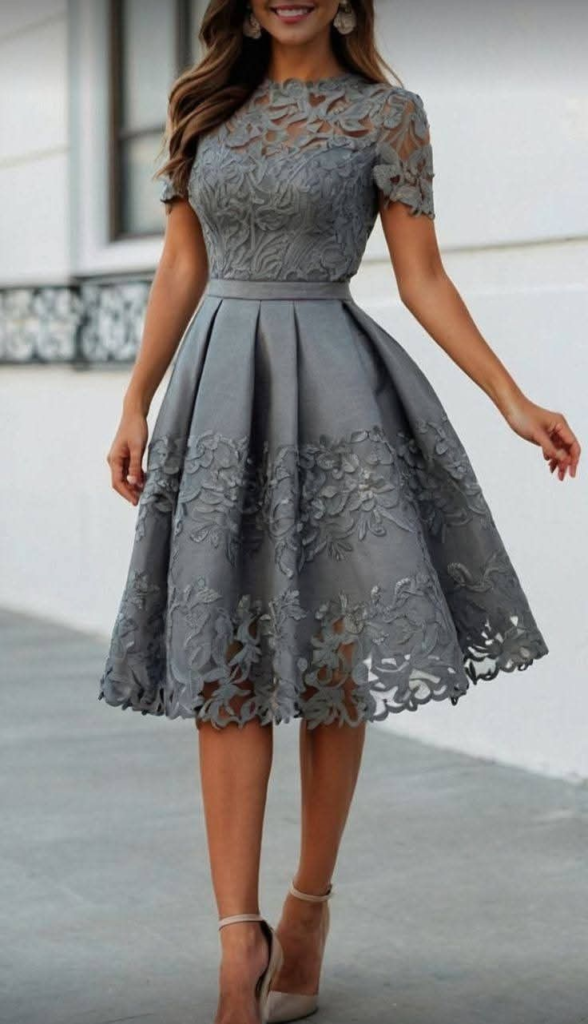 Robes en Dentelle Chic : 10 Modèles Élégants à Adopter image